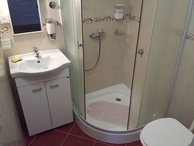Private studio apartment bathroom in Subotica