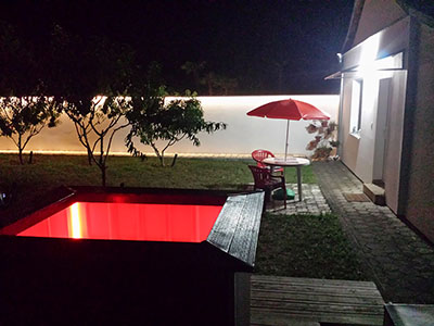 Private outdoor wood-fired hot tub for couples in Subotica