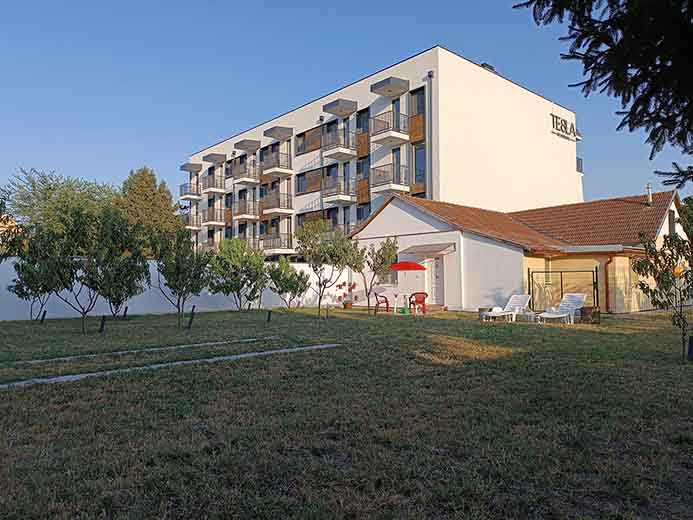 Apartment in Subotica private garden studio